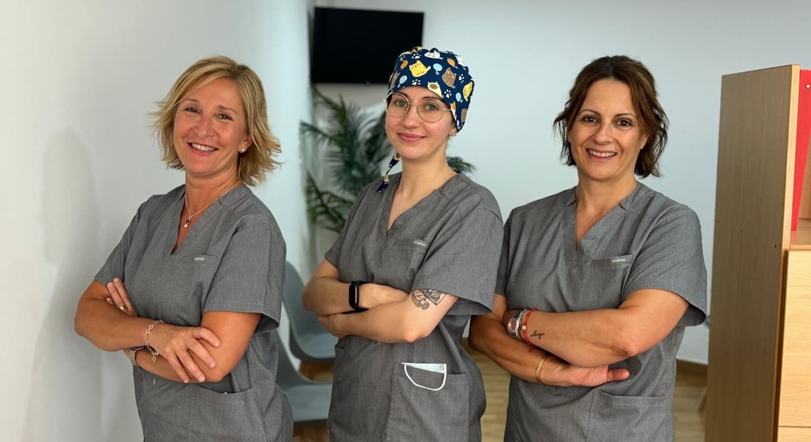 Parte del equipo de Clínica Dental Dentsana en Martorell